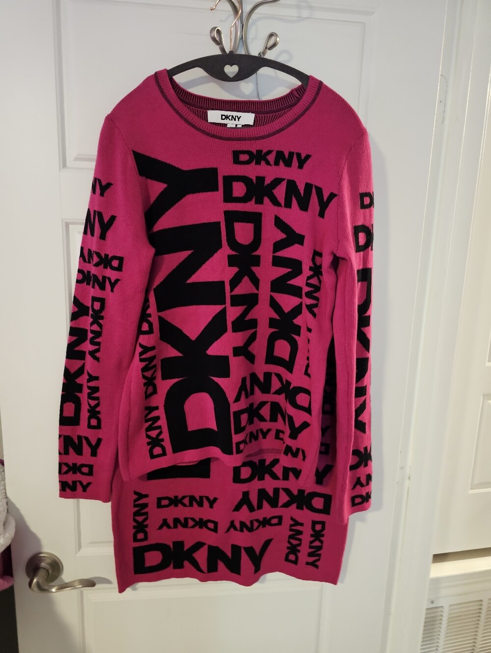 DKNY Hot Pink and Black Logo Knit Skirt And Sweater Large
